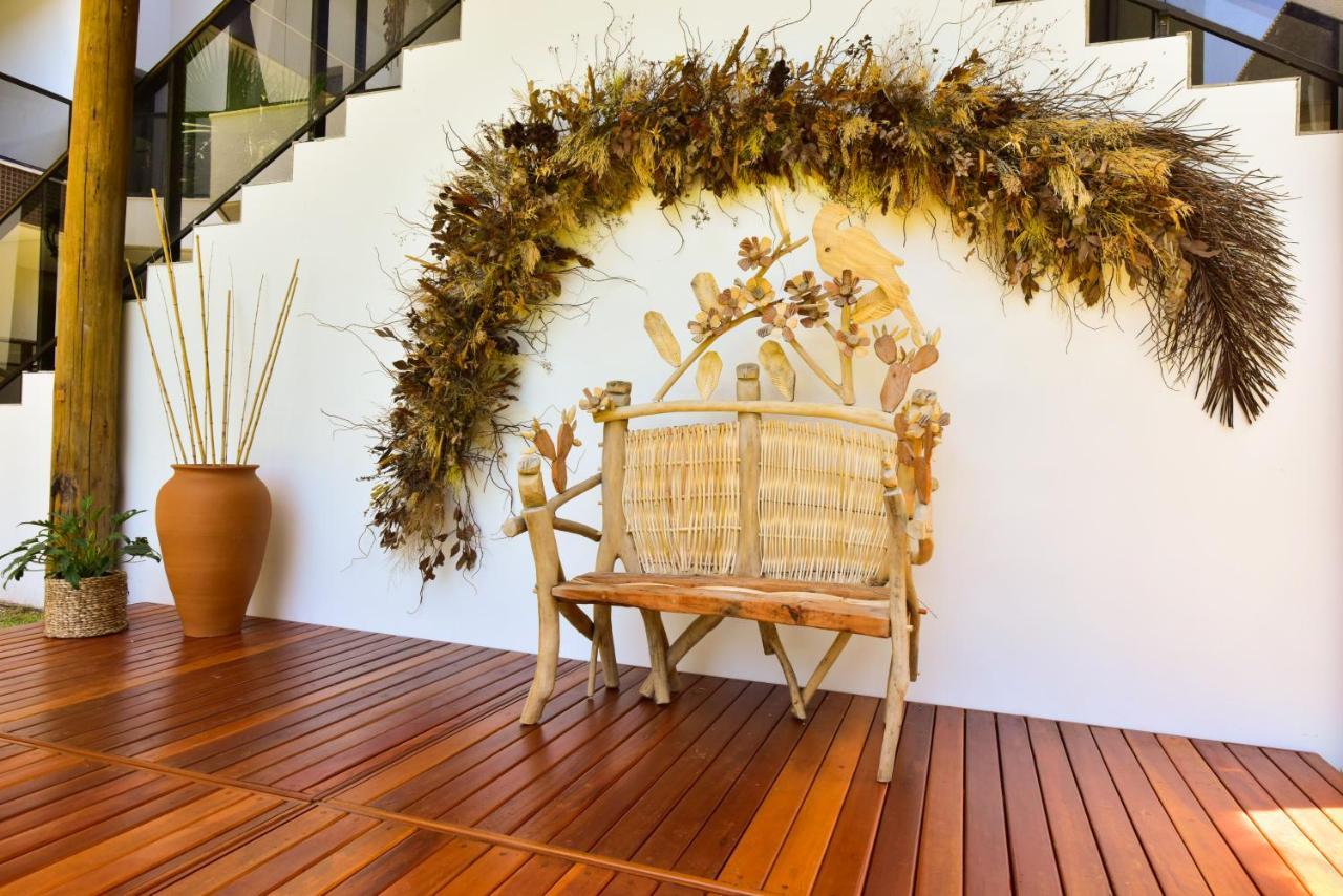 Porto Das Dunas Boutique Praia Hotel Акирас Экстерьер фото