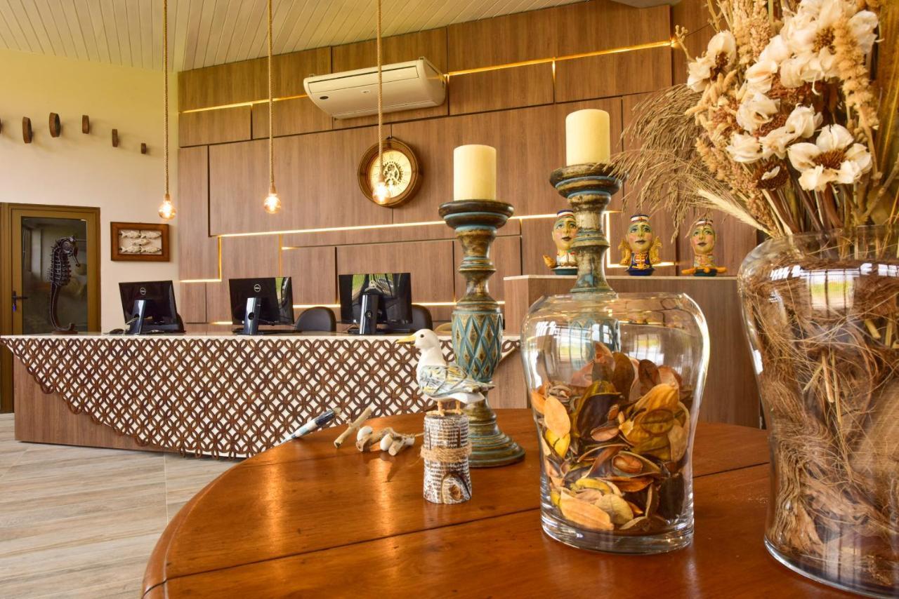 Porto Das Dunas Boutique Praia Hotel Акирас Экстерьер фото